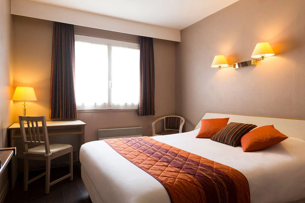 Hotel Les Tilleuls, Bourges Phòng bức ảnh